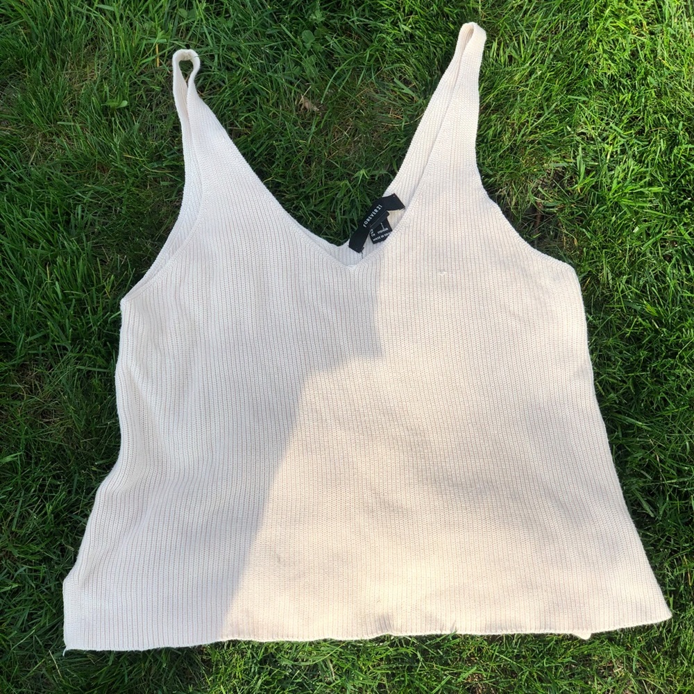 Tank top / crop top